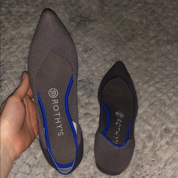 Sold* Mink pointed Rothys - Picture 4 of 5